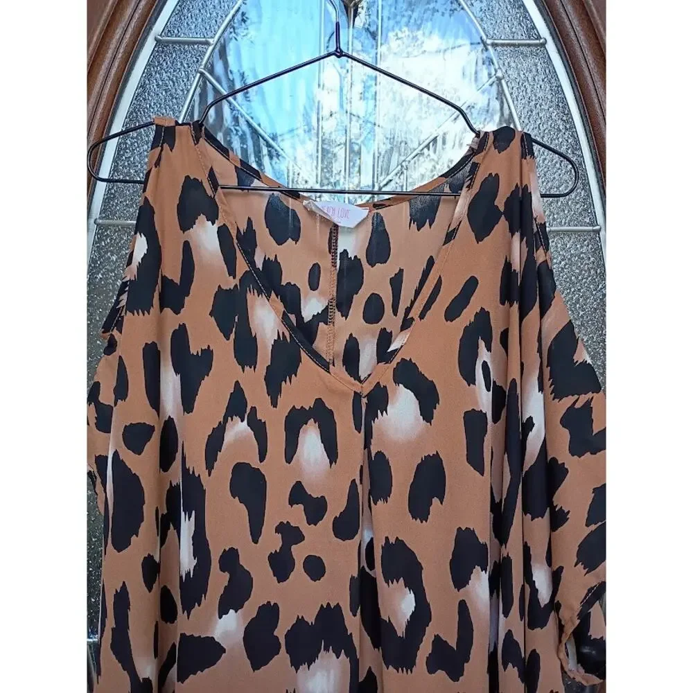 Peace + Love this tunic